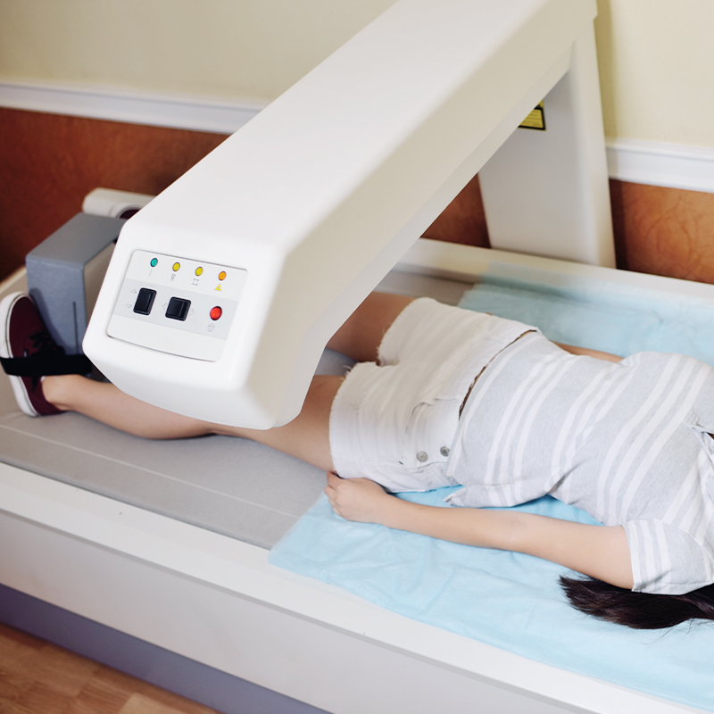 骨密度を測る患者